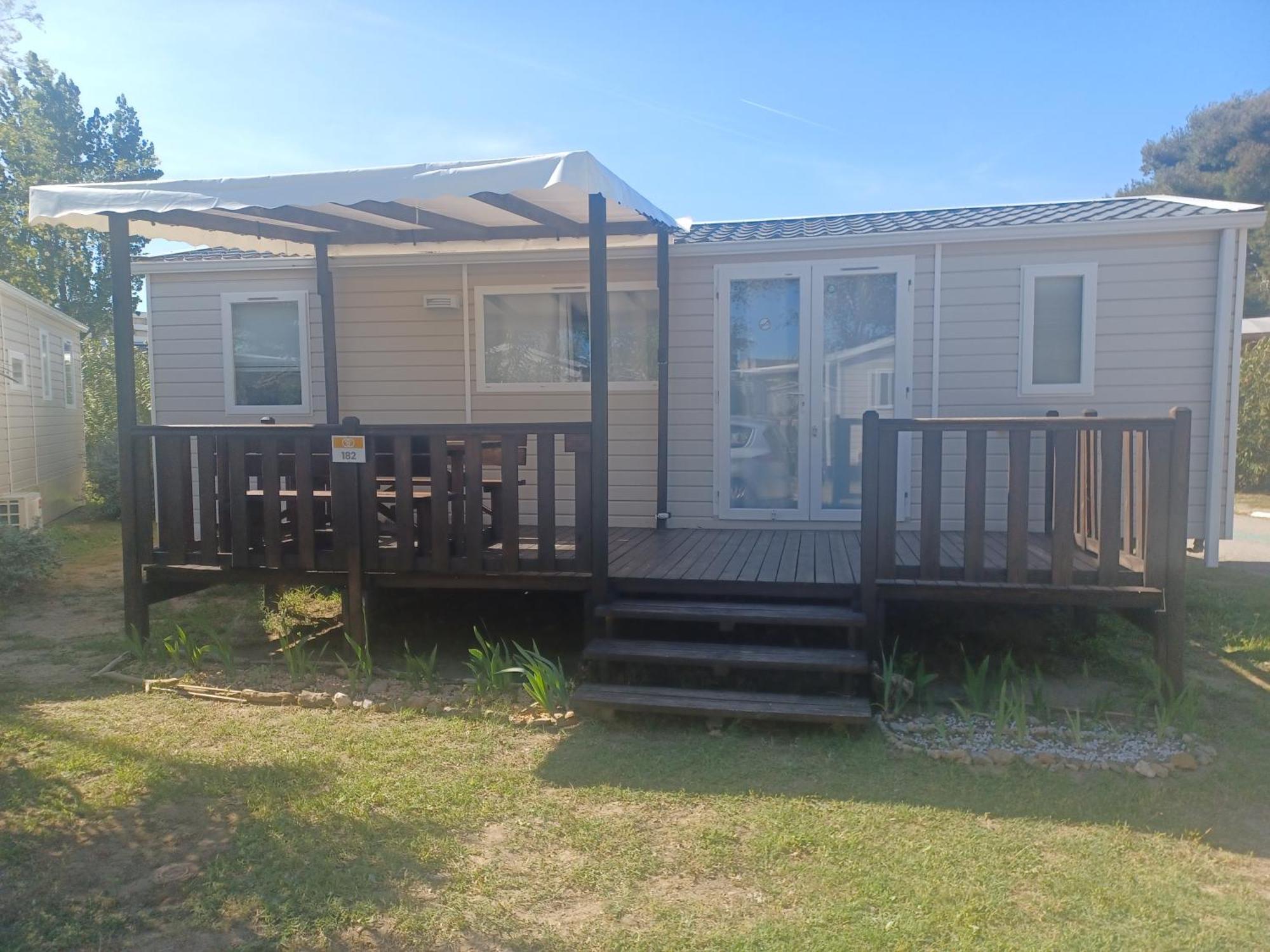 Mobil-Home Pour 6 Personnes Нарбонна Экстерьер фото